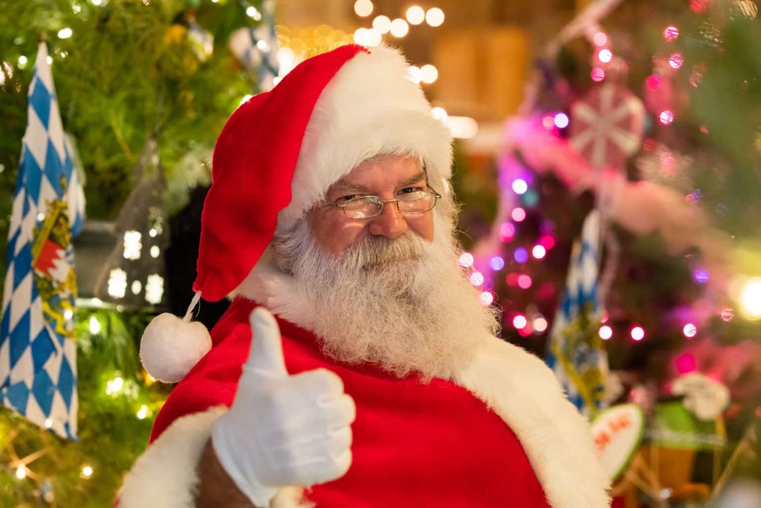 Santa in Amana giving thumbs up 